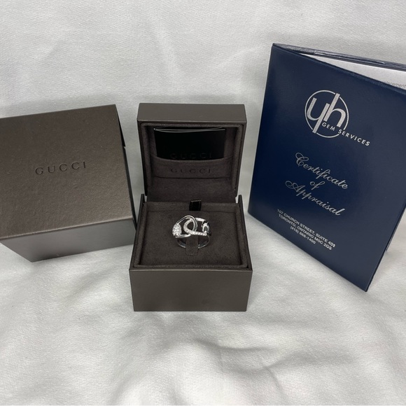 GUCCI RARE White Gold Ring w/Box - Picture 2 of 6